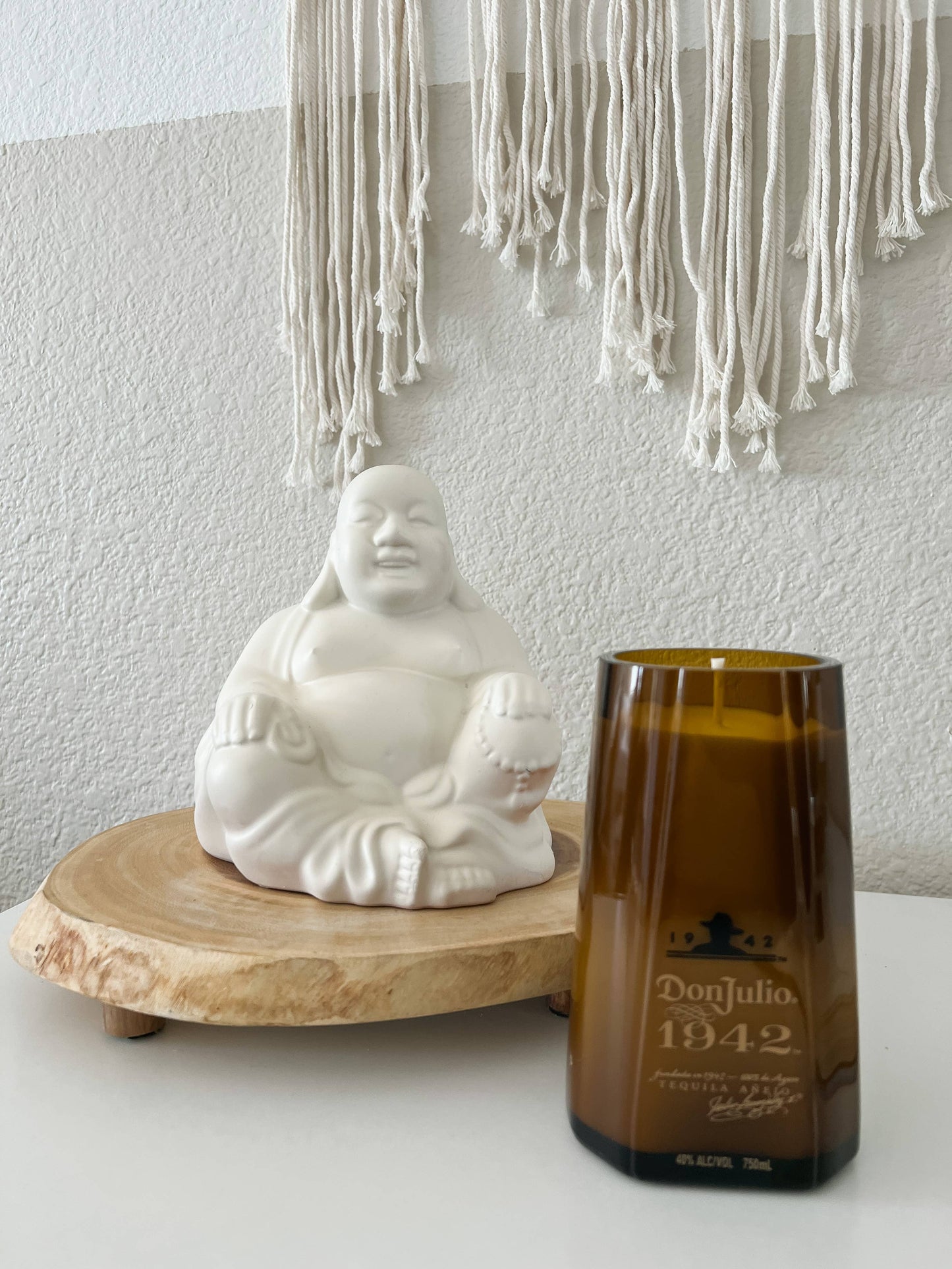 Recycled 1942 Candle: Amber/Sandalwood/Leather / Small