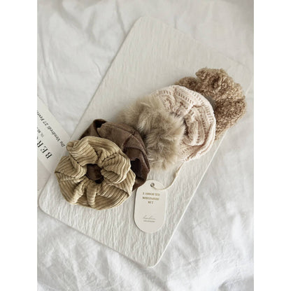 VELVET SOFT SCRUNCHIES SET - GABI: IVORY / ONE SIZE