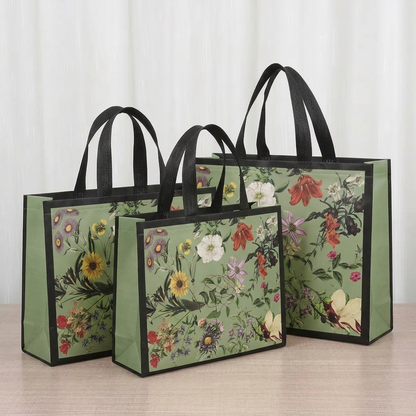 50pc, Green Flower Botanical Black Border Non-Woven Gift Bag: Medium
